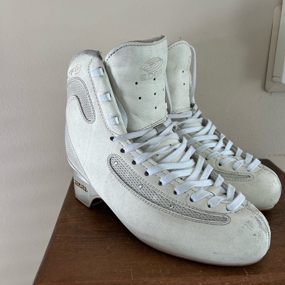 Used Edea Ice Flys size 245B